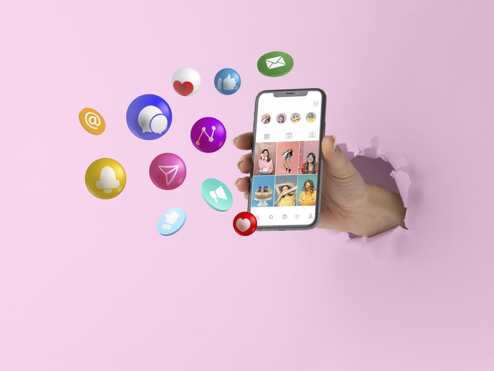 Social Media Marketing with Applications 2